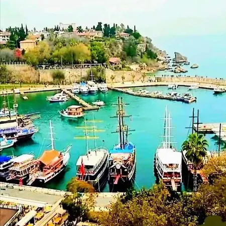 Merkez Kaleici Muhtesem *